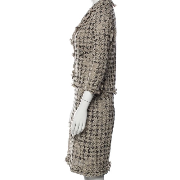 Chanel
Vintage 2005 Skirt Suit - Picture 2 of 3